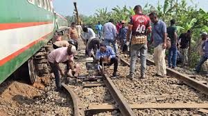 উদ্ধার কাজে নিয়োজিত রেলকর্মীদের দৈনিক খাবার ভাতা ২৮৫ টাকা